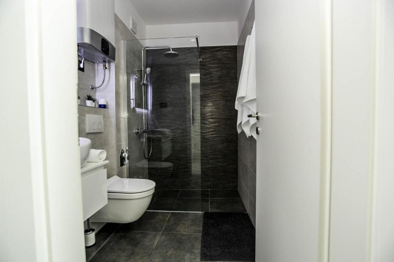 Leelee Apartment Рийека Екстериор снимка