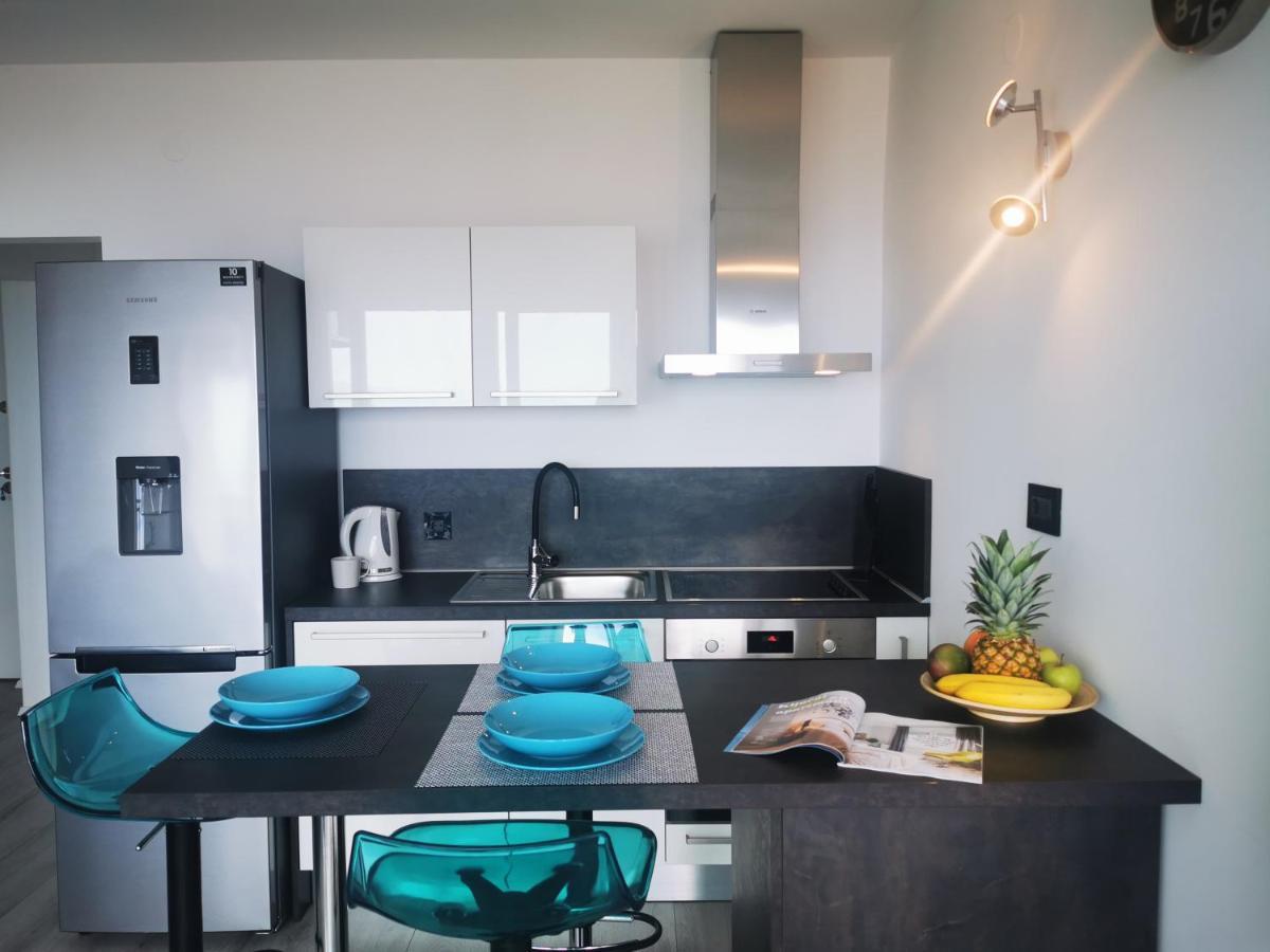 Leelee Apartment Рийека Екстериор снимка